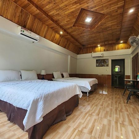 Restful River Bungalow Phong Nha Exteriör bild