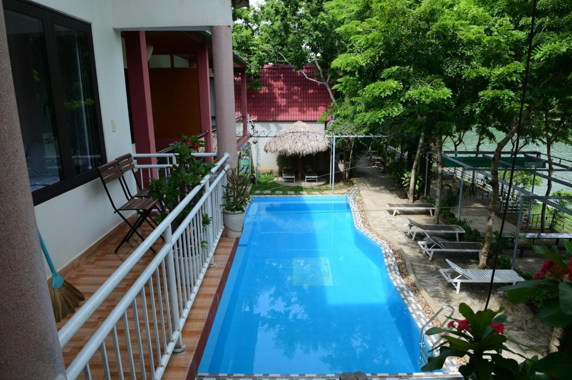 Restful River Bungalow Phong Nha Exteriör bild