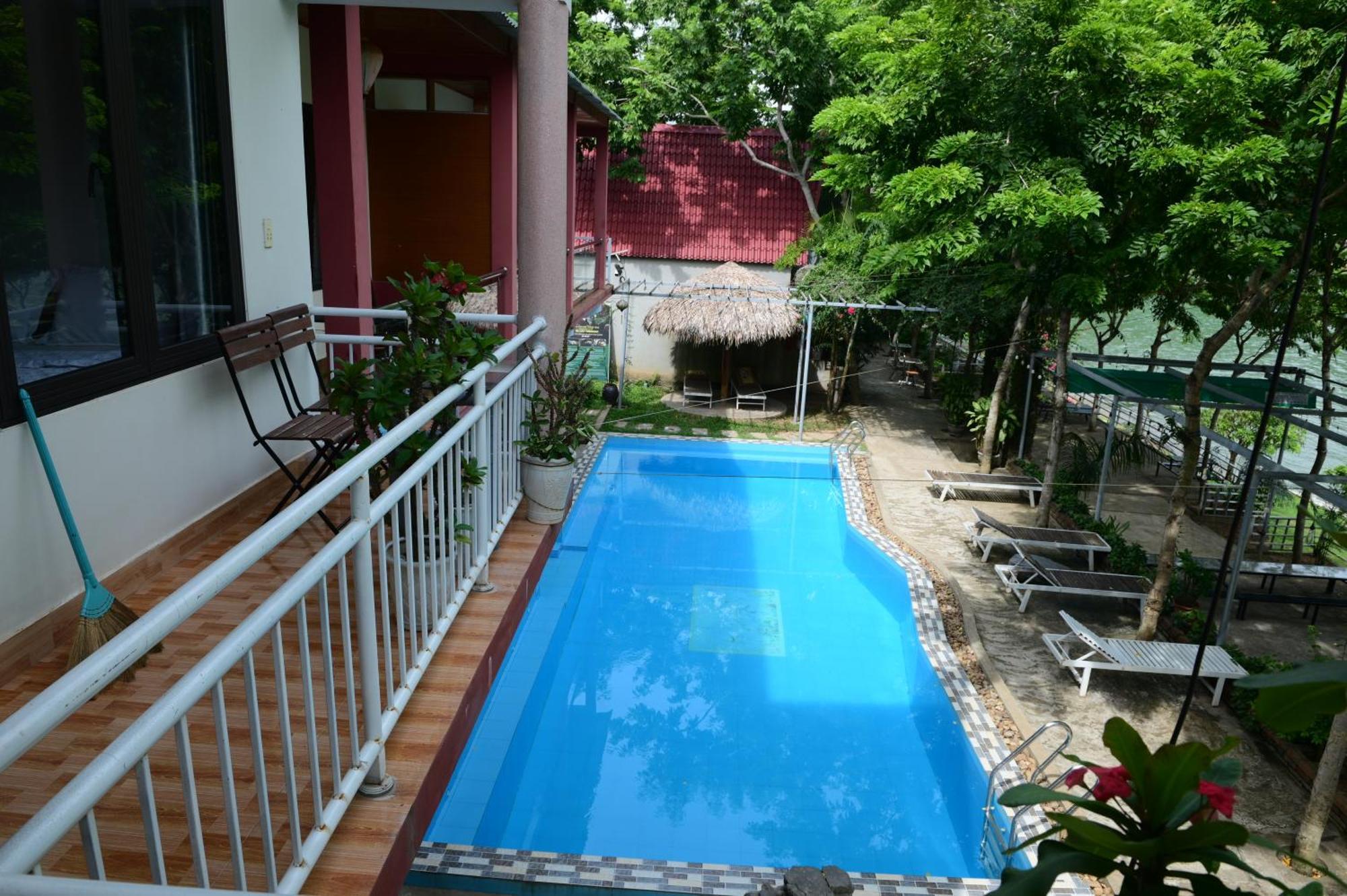 Restful River Bungalow Phong Nha Exteriör bild