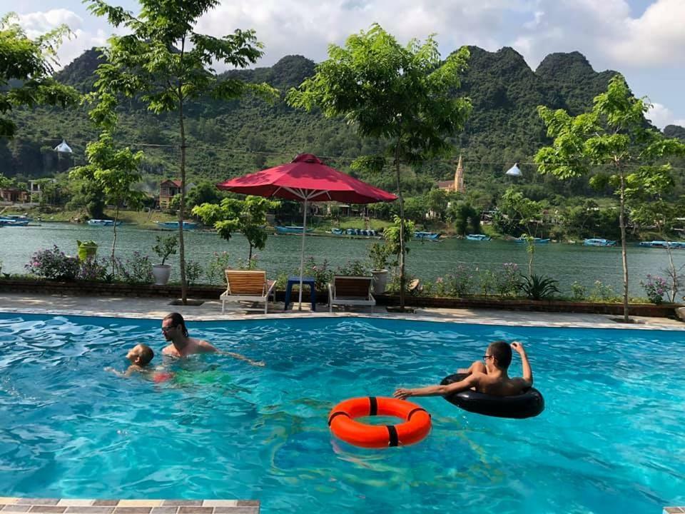 Restful River Bungalow Phong Nha Exteriör bild